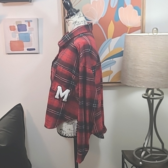 no comment Plaid cropped flannel - Picture 4 of 11